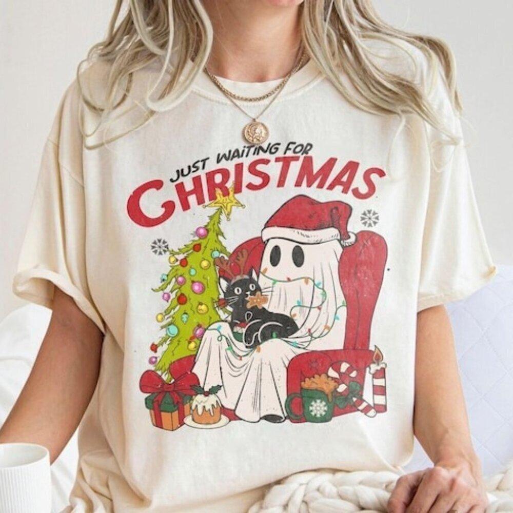 Waiting For Christmas Ghost Cat Cute Holiday Graphic Cozy Gift T-Shirt